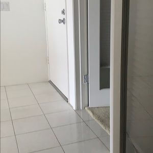 Meet your Posher, Ernest